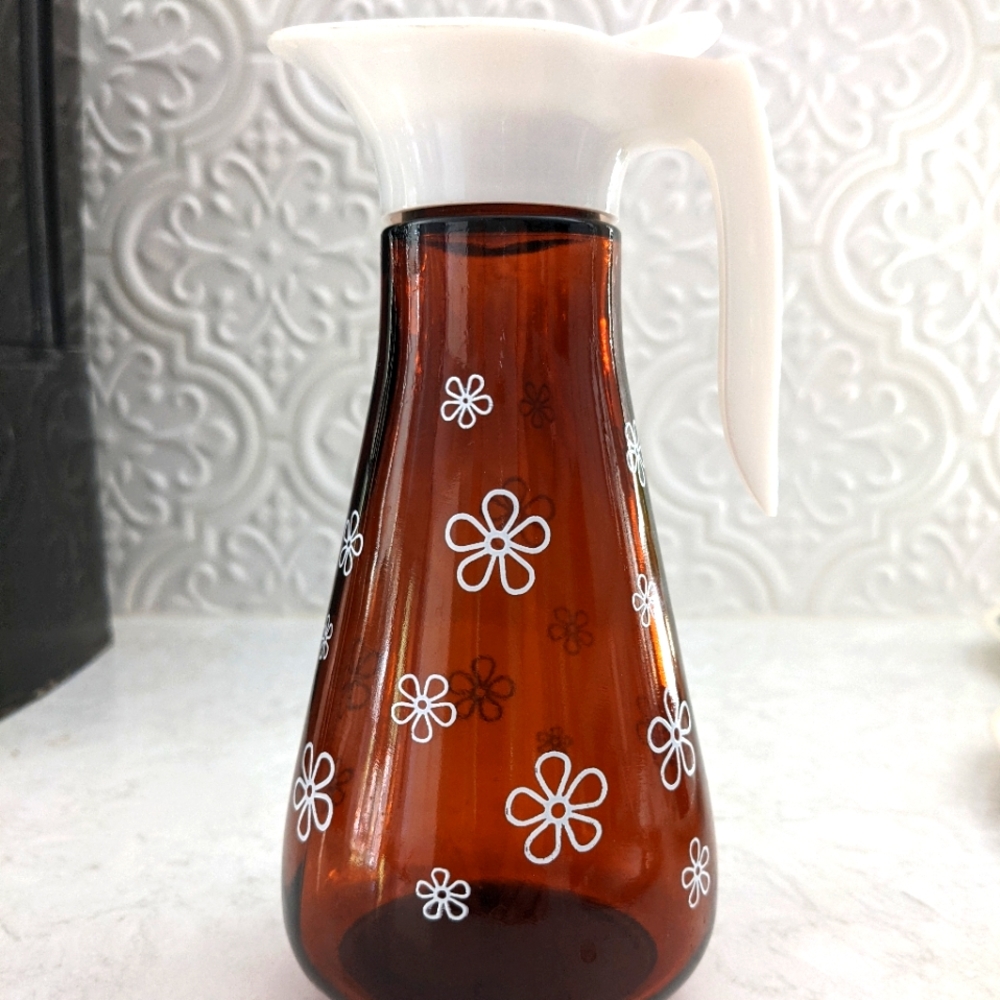VTG. Amber glass syrup dispenser 🥞